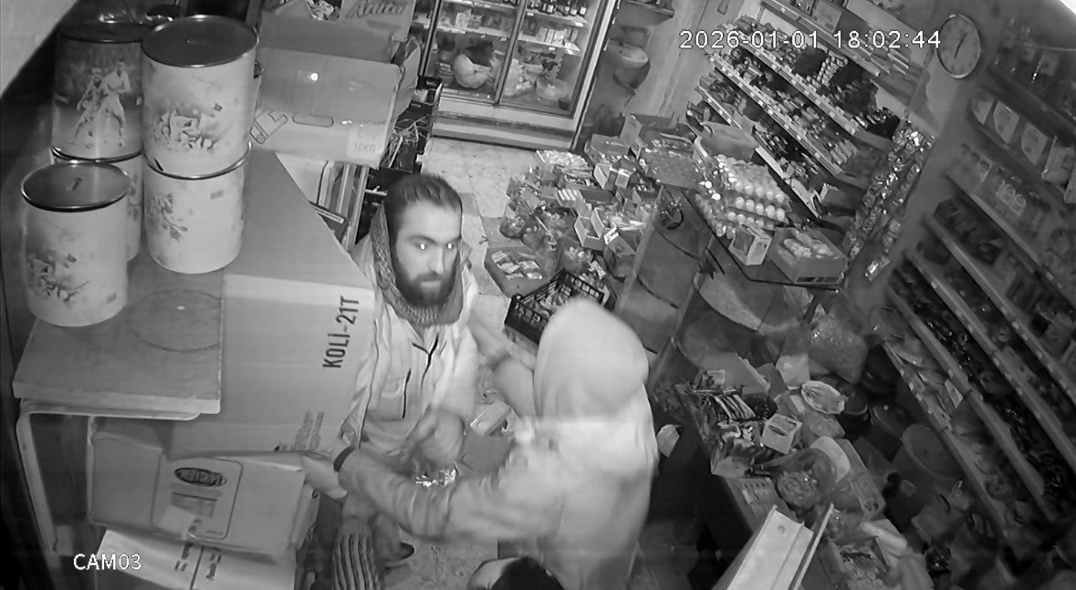 Gaziantep’te dehşet: 12 yaşındaki çocuğu darbetti, boğazına bıçak dayadı
