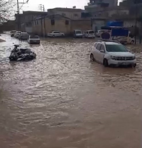 Gaziantep’te dolu ve sağanak etkili oldu

