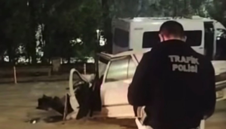 Gaziantep’te işçi servisi ile otomobil çarpıştı: 1’i ağır 7 yaralı
