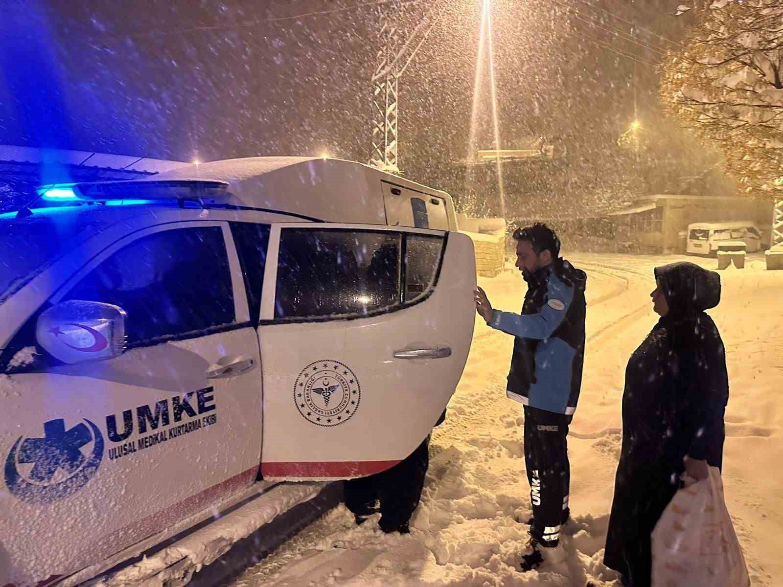 Gaziantep’te karbonmonoksit gazından etkilenen 9 kişilik ailenin imdadına UMKE yetişti
