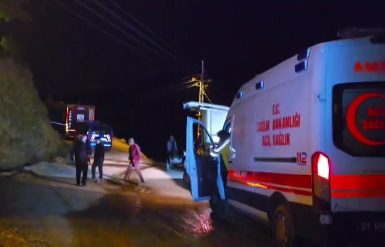 Gaziantep’te ot toplamak için gittiği ormanlık alanda mahsur kalan şahıs kurtarıldı
