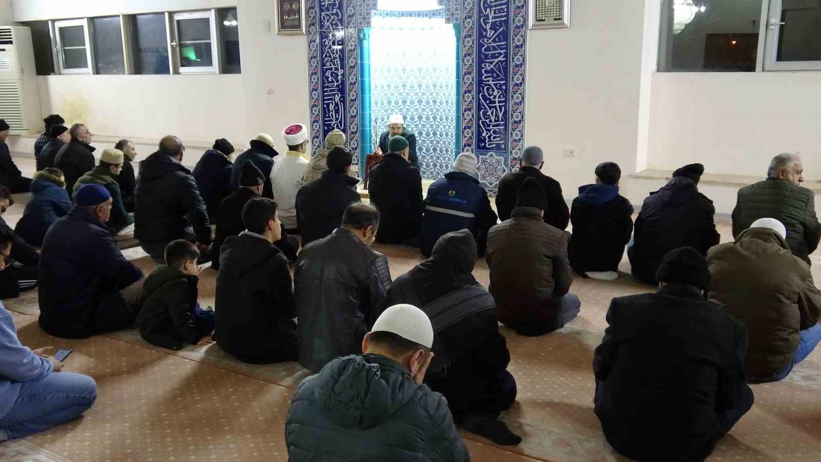 Gaziantep’te Ramazan’ın ilk teravih namazı kılındı
