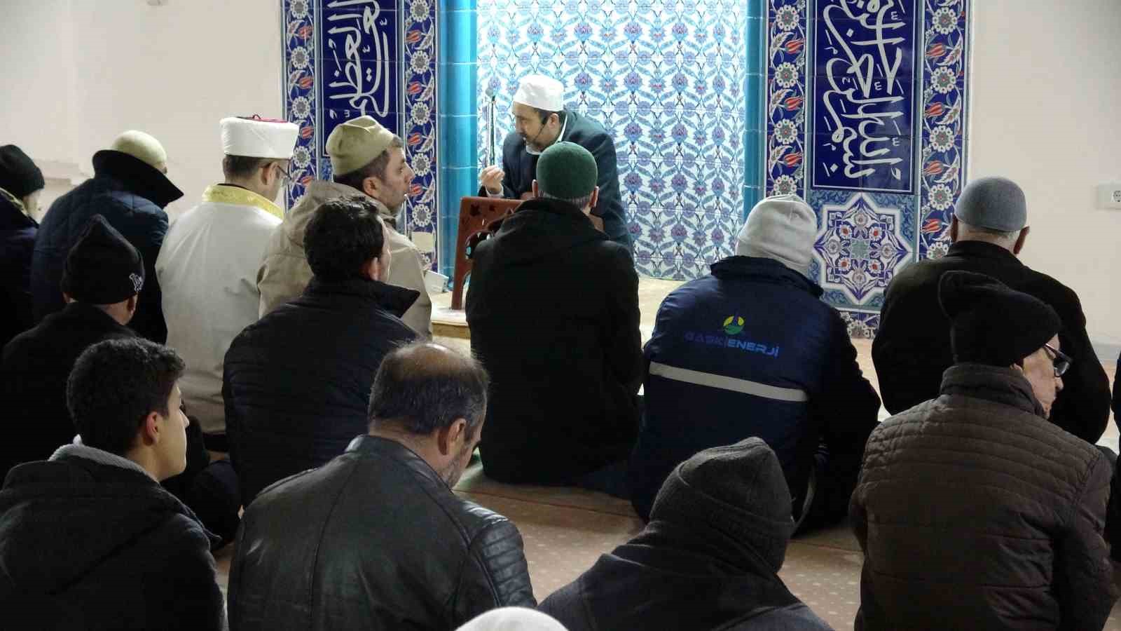 Gaziantep’te Ramazan’ın ilk teravih namazı kılındı
