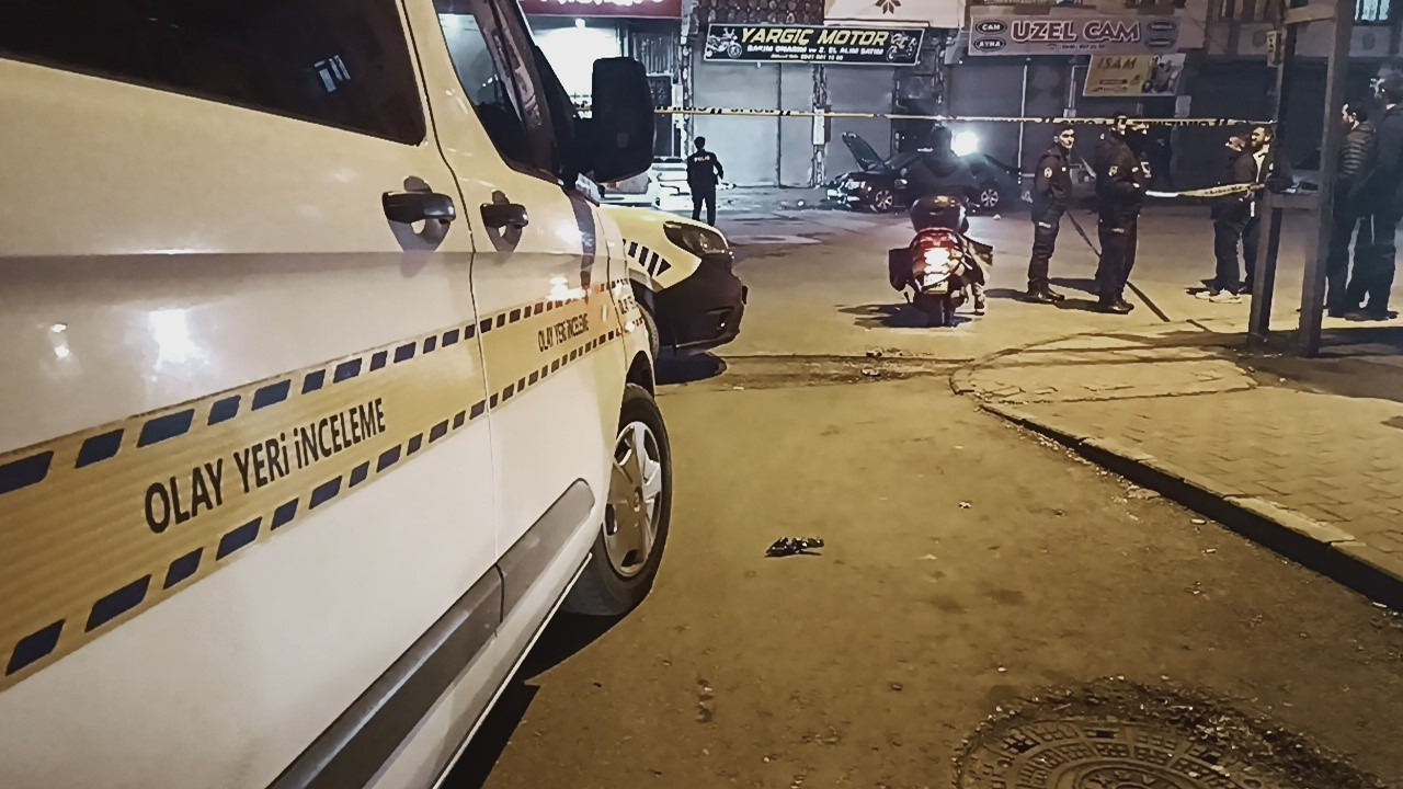 Gaziantep’te tartışma sonucu bir kişiyi öldürülen 6 sanığın yargılanmasına devam edildi
Gaziantep’te tartışma sonucu bir kişiyi öldürülen 6 sanığın yargılanmasına devam edildi