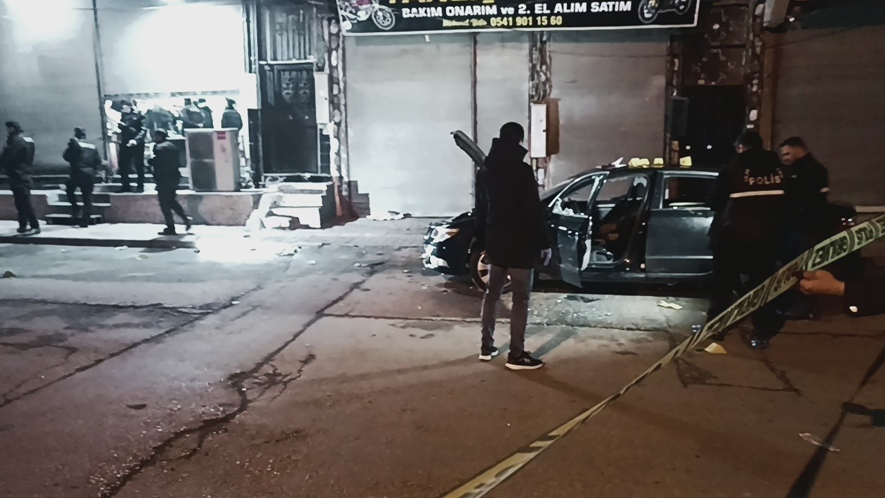 Gaziantep’te tartışma sonucu bir kişiyi öldürülen 6 sanığın yargılanmasına devam edildi
Gaziantep’te tartışma sonucu bir kişiyi öldürülen 6 sanığın yargılanmasına devam edildi