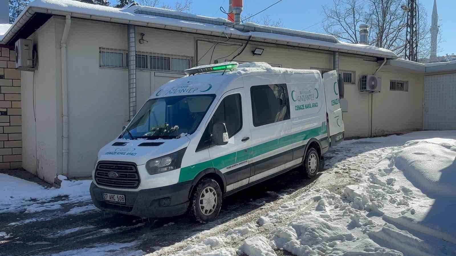 Gaziantep’te tartıştığı komşusu tarafından vurulan genç hayatını kaybetti
