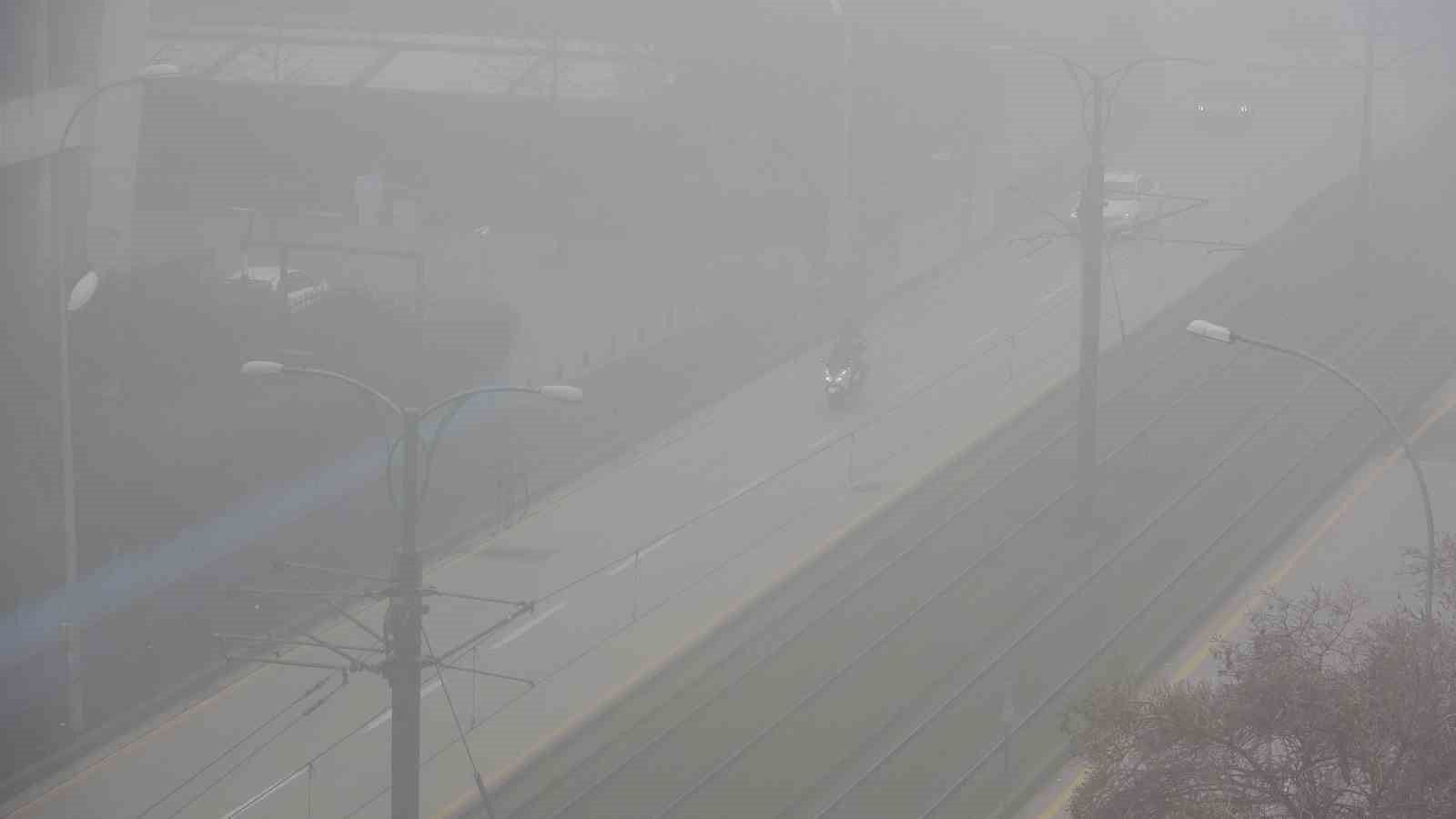 Gaziantep’te yoğun sis etkisini sürdürüyor
