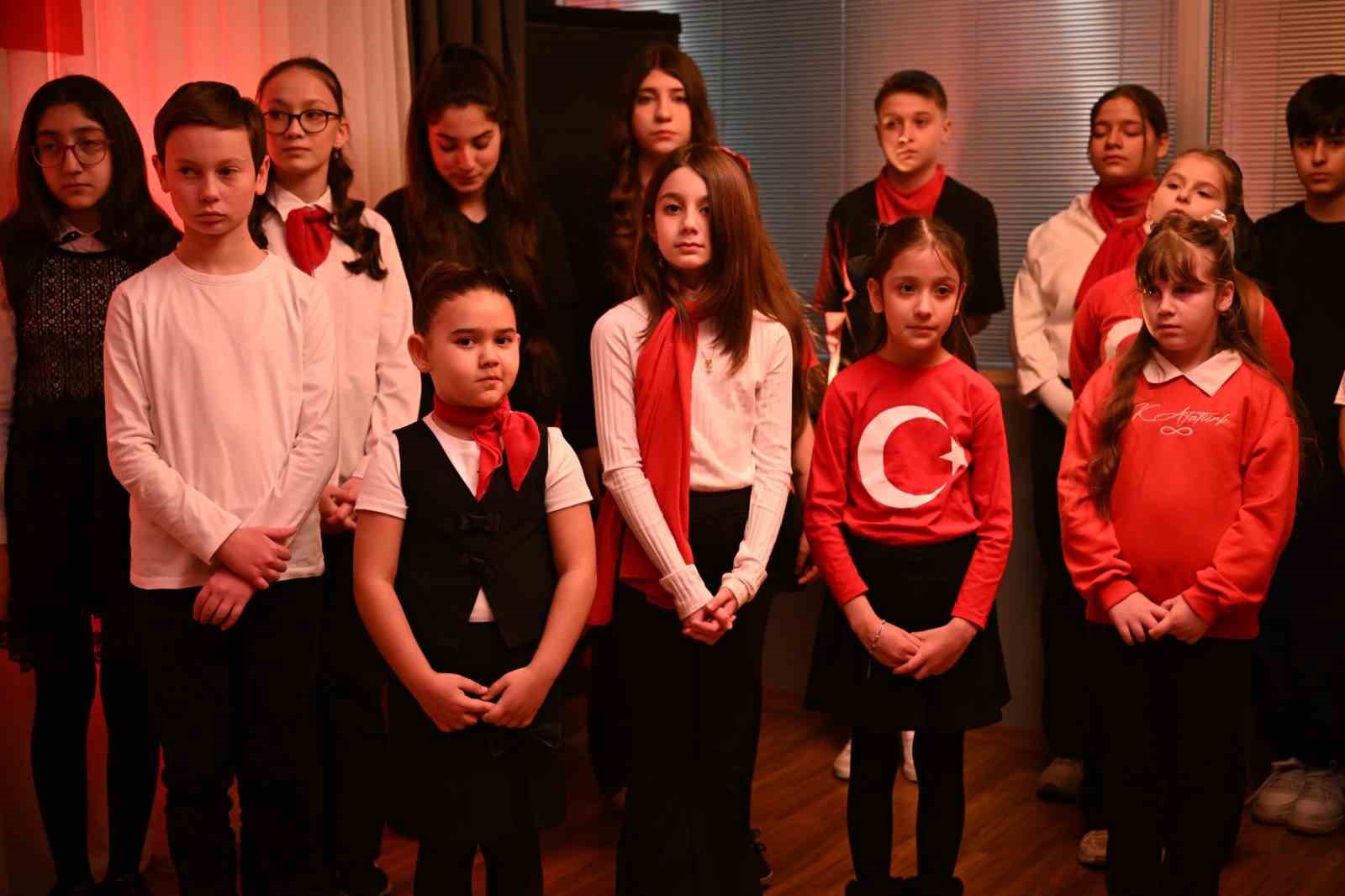 Gaziosmanpaşa’da İstiklal Marşı’nın kabulünün 105’inci yıl dönümünde Mehmet Akif Ersoy anıldı
