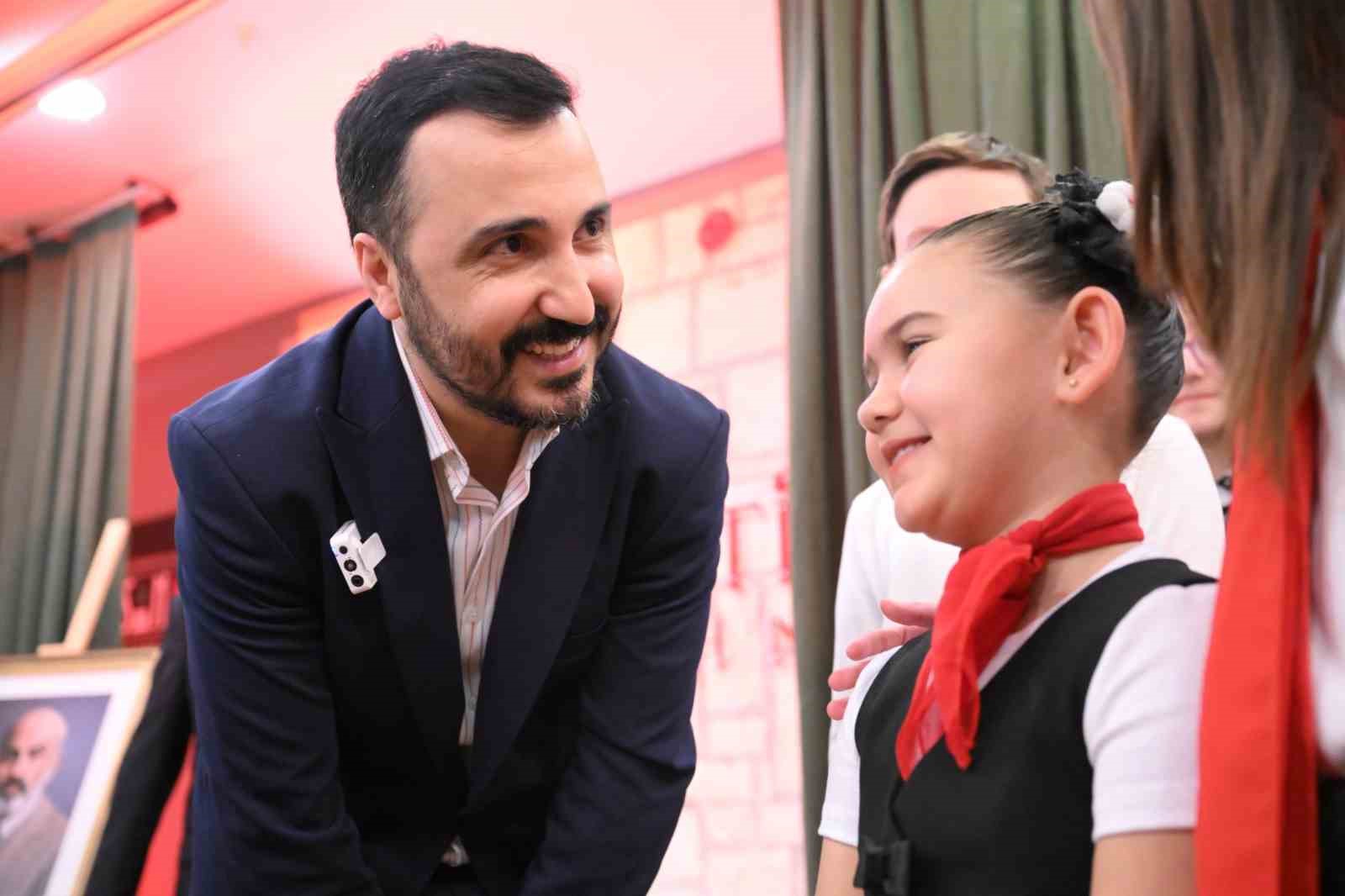 Gaziosmanpaşa’da İstiklal Marşı’nın kabulünün 105’inci yıl dönümünde Mehmet Akif Ersoy anıldı
