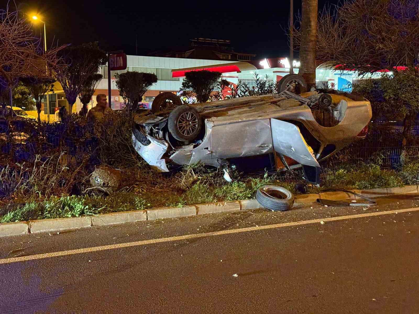 Gazipaşa’da takla atan otomobildeki 4 kişi yaralandı

