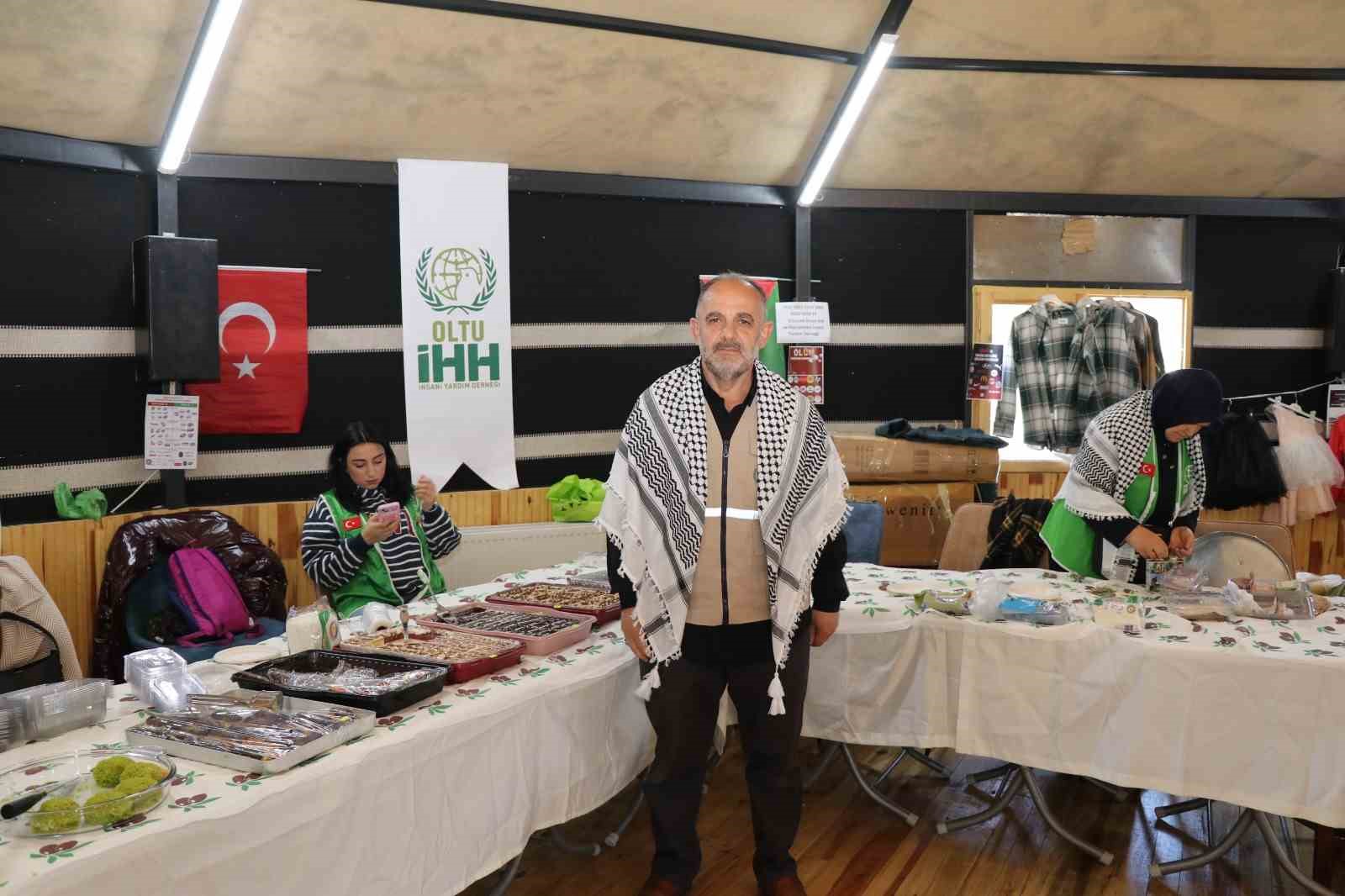 Gazze’ye umut için Oltu’da  hayır çarşısı
