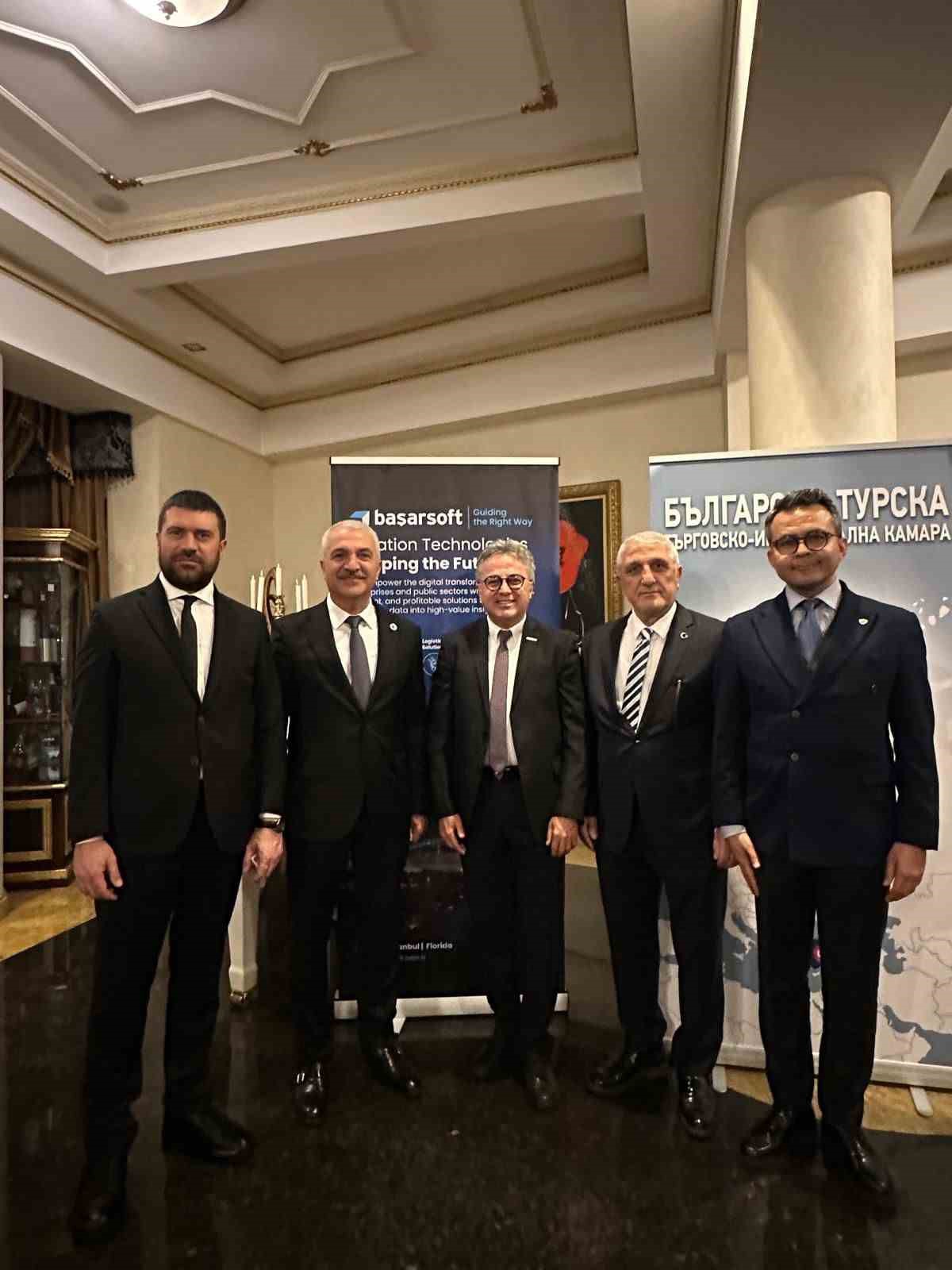 Gebze Ticaret Odası heyeti, Bulgaristan’daki 4. Burgaz İş Forumu’na katıldı
Gebze Ticaret Odası heyeti, Bulgaristan’daki 4. Burgaz İş Forumu’na katıldı