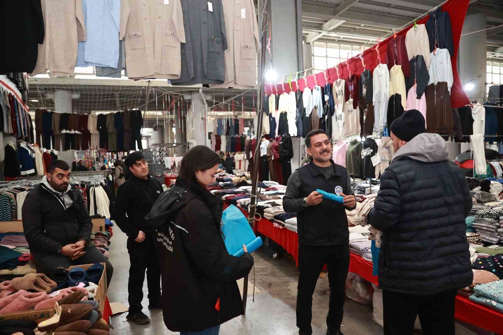 Gebze’de pazar yerlerinde "Atıksız Pazar" uygulaması başlatıldı
