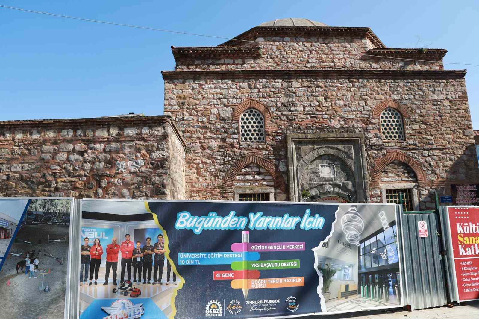 Gebze’deki tarihi Çarşı Hamamı’nda restorasyon çalışmaları başladı
Gebze’deki tarihi Çarşı Hamamı’nda restorasyon çalışmaları başladı