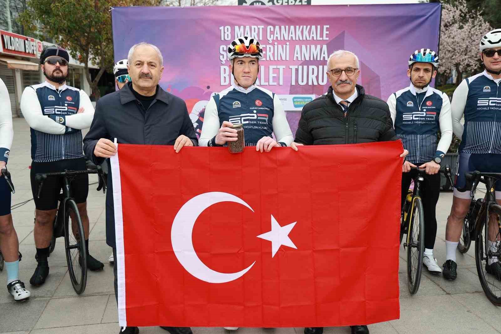 Gebze’den Çanakkale’ye pedal çevirecek bisikletliler yola çıktı
