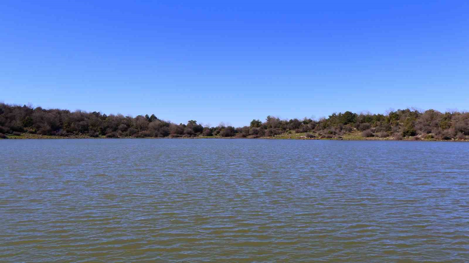 Geçen yıl tamamen kuruyan Tepegöl yeniden su tuttu
Geçen yıl tamamen kuruyan Tepegöl yeniden su tuttu