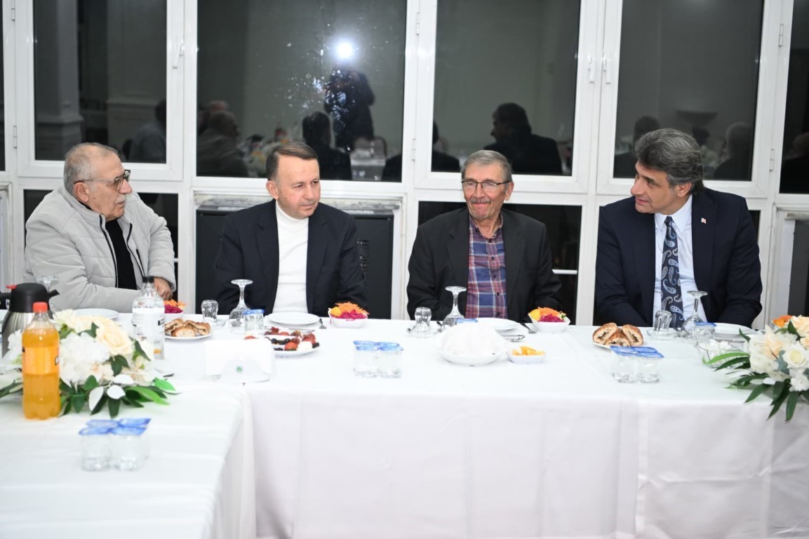 Geçmiş dönem başkanlarına vefa buluşması
