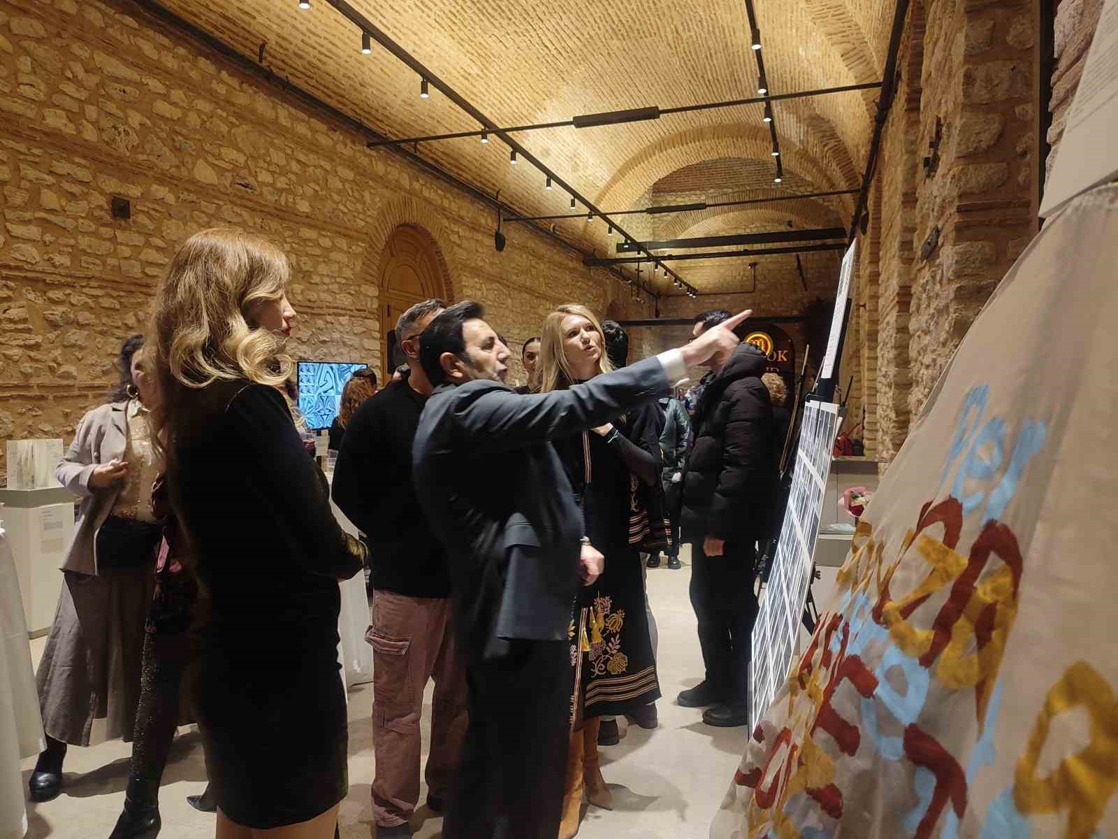 Geçmişin izleri çağdaş sanatla buluştu: PALIMPSEST Sergisi İstanbul’da açıldı
