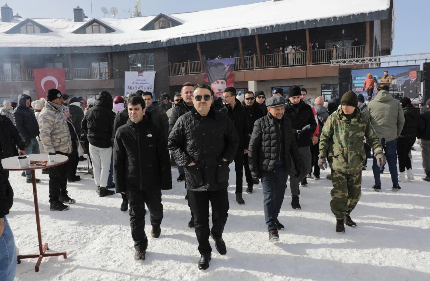 Gediz Murat Dağı Termal Kayak Merkezi’nde kar ve kayak keyfi
