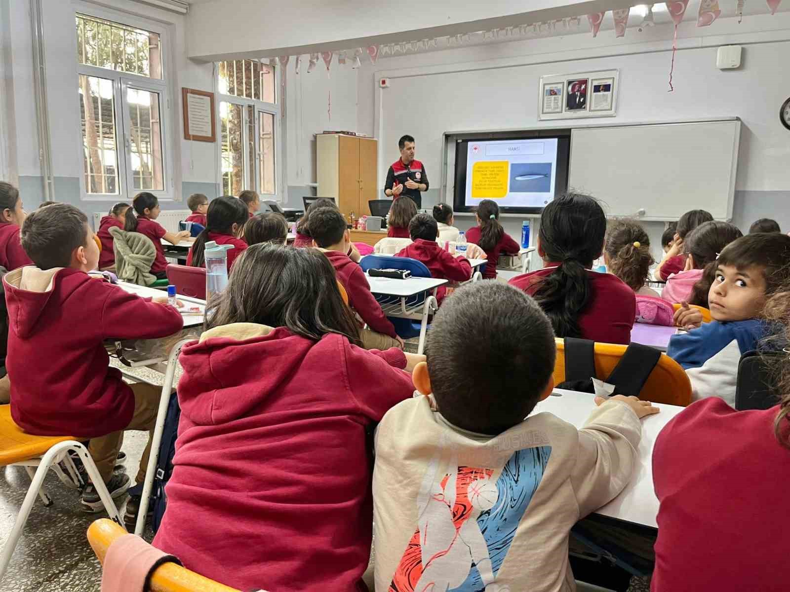 Geleceğin balıkçıları İzmir’de yetişiyor
