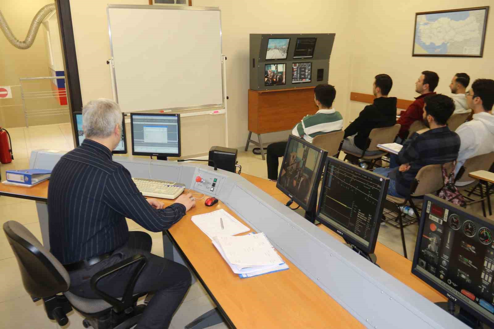 Geleceğin makinistleri bu merkezde yetişiyor
