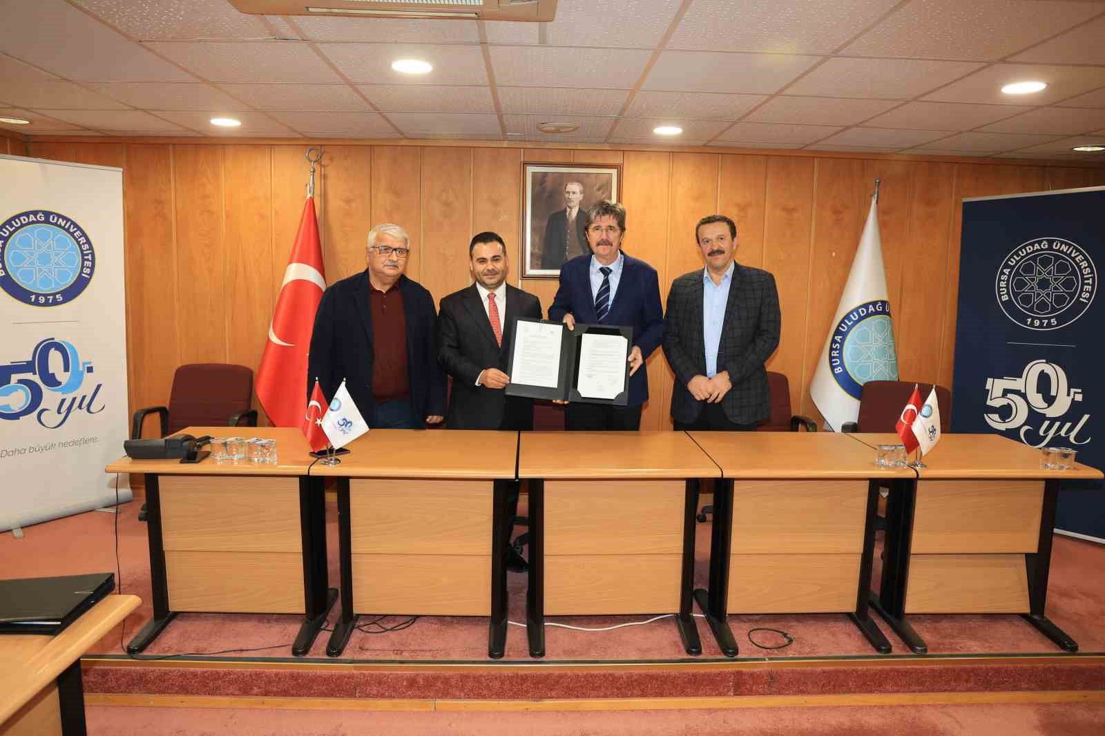 Geleceğin mühendislerine burs desteği
