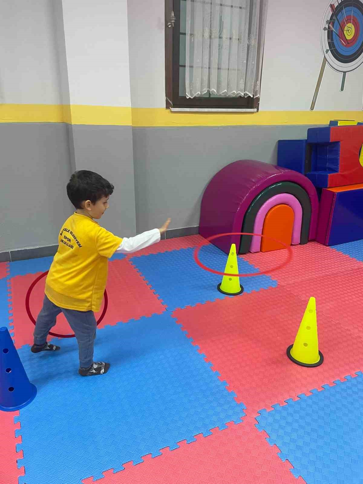 Geleceğin şampiyonları Başiskele’de yetişiyor
Geleceğin şampiyonları Başiskele’de yetişiyor