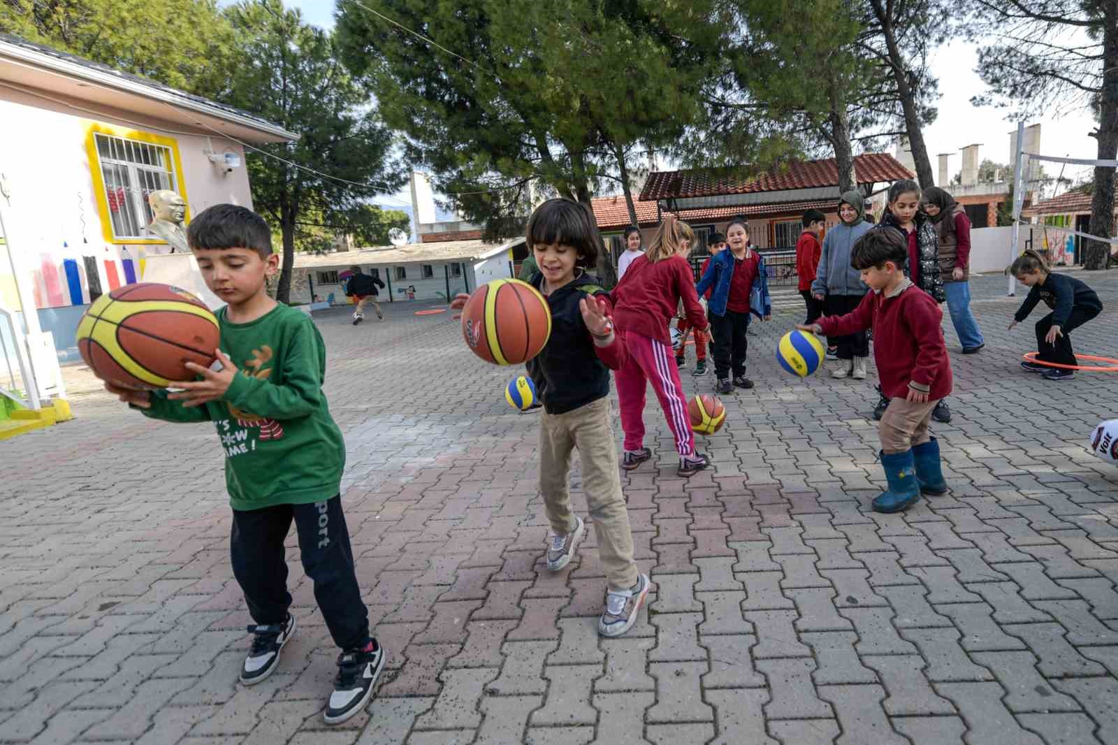 Geleceğin şampiyonlarına tam destek
Geleceğin şampiyonlarına tam destek