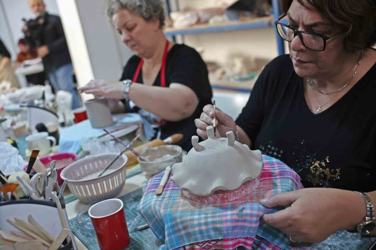 Geleneksel sanatlar ATASEM’de yaşatılıyor
