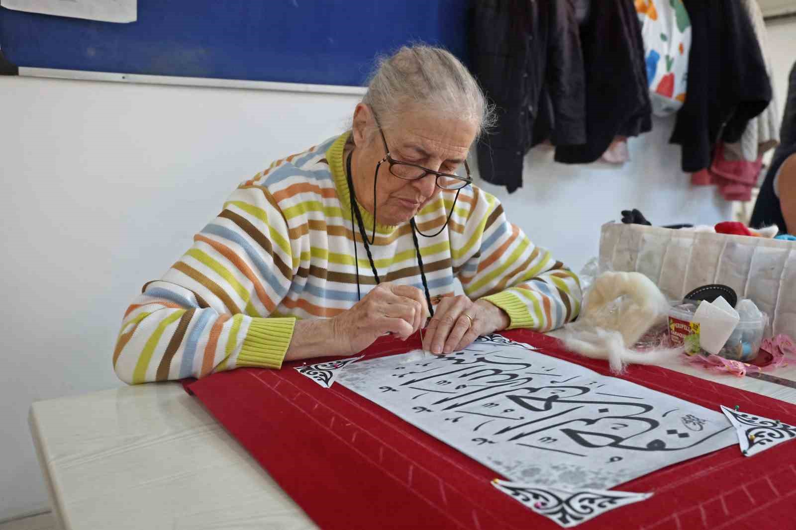 Geleneksel sanatlar ATASEM’de yaşatılıyor
