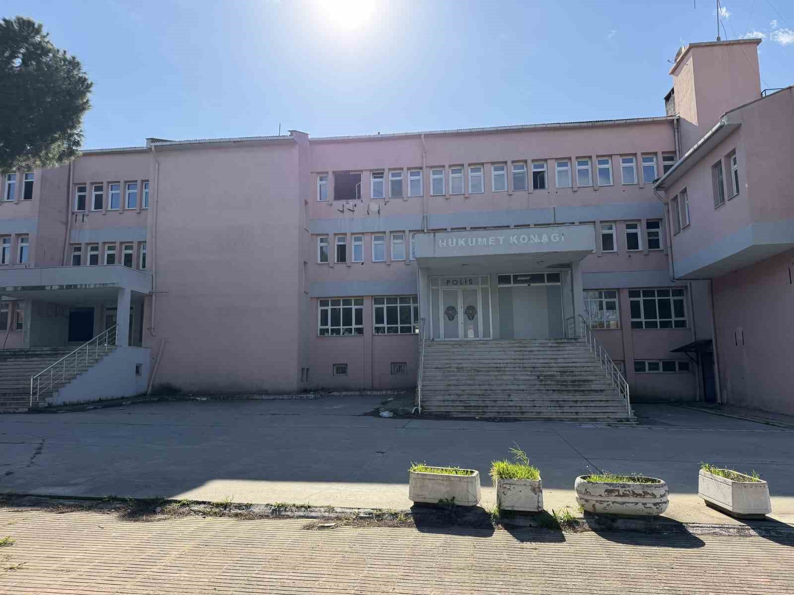 Gelibolu’da eski kaymakamlık binası konuk evi olacak
