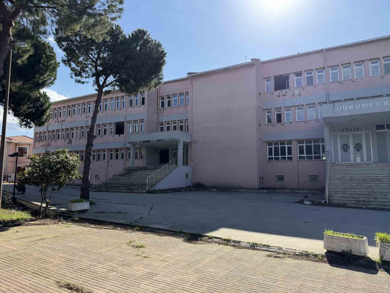 Gelibolu’da eski kaymakamlık binası konuk evi olacak
