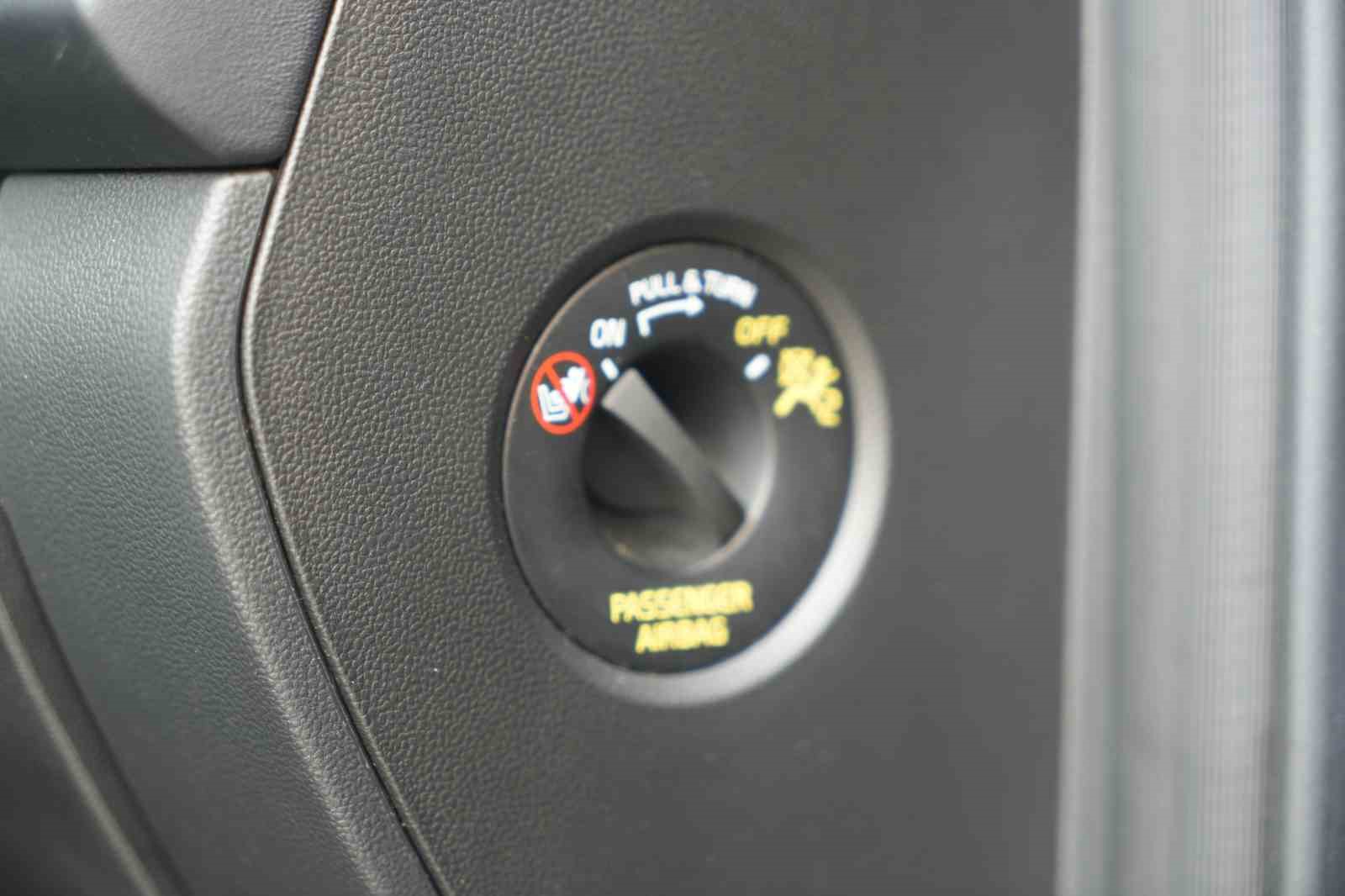 Gelin arabası hayaliyle aldığı sıfır otomobil kabusu oldu
