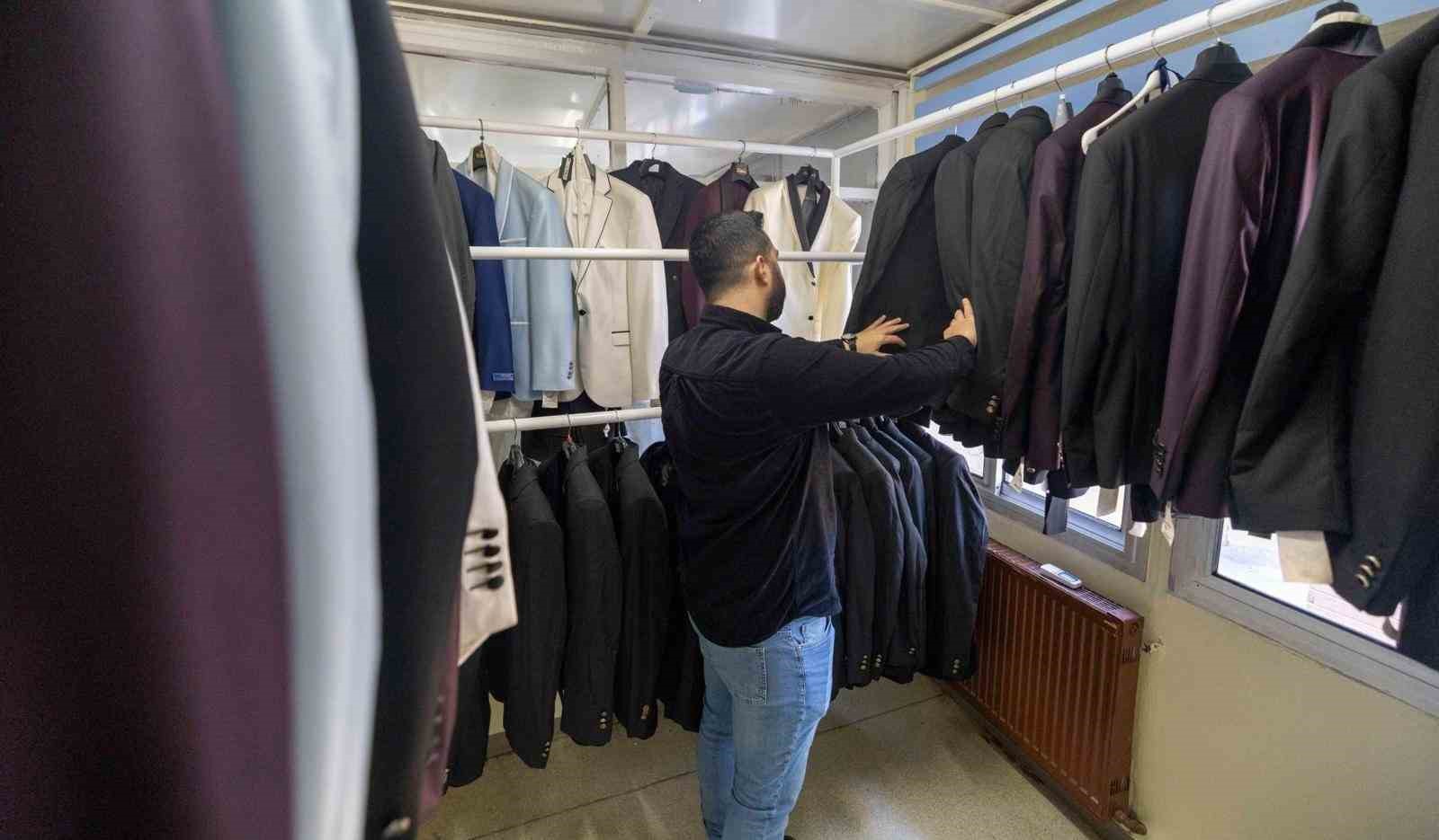 Gelinlik hayali İzmir’de ücretsiz gerçek oluyor
