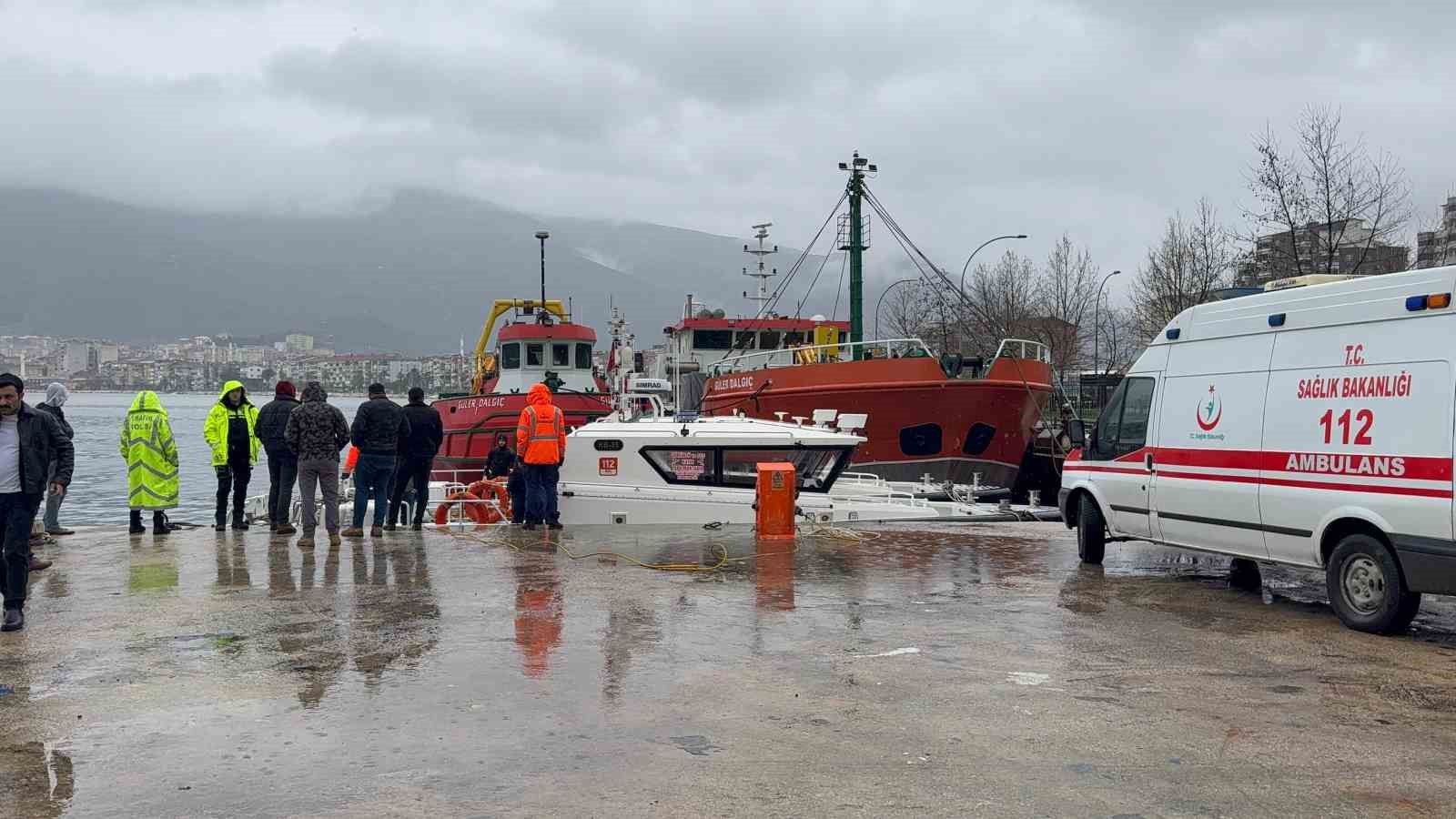 Gemlik Sahili’nde erkek cesedi bulundu
