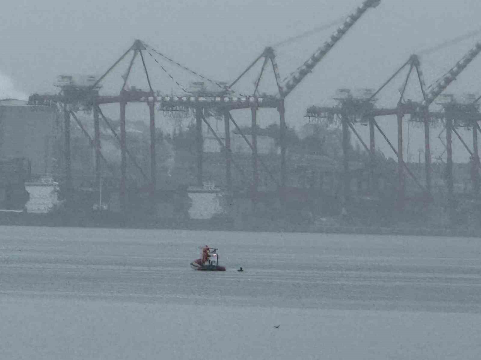 Gemlik Sahili’nde erkek cesedi bulundu
