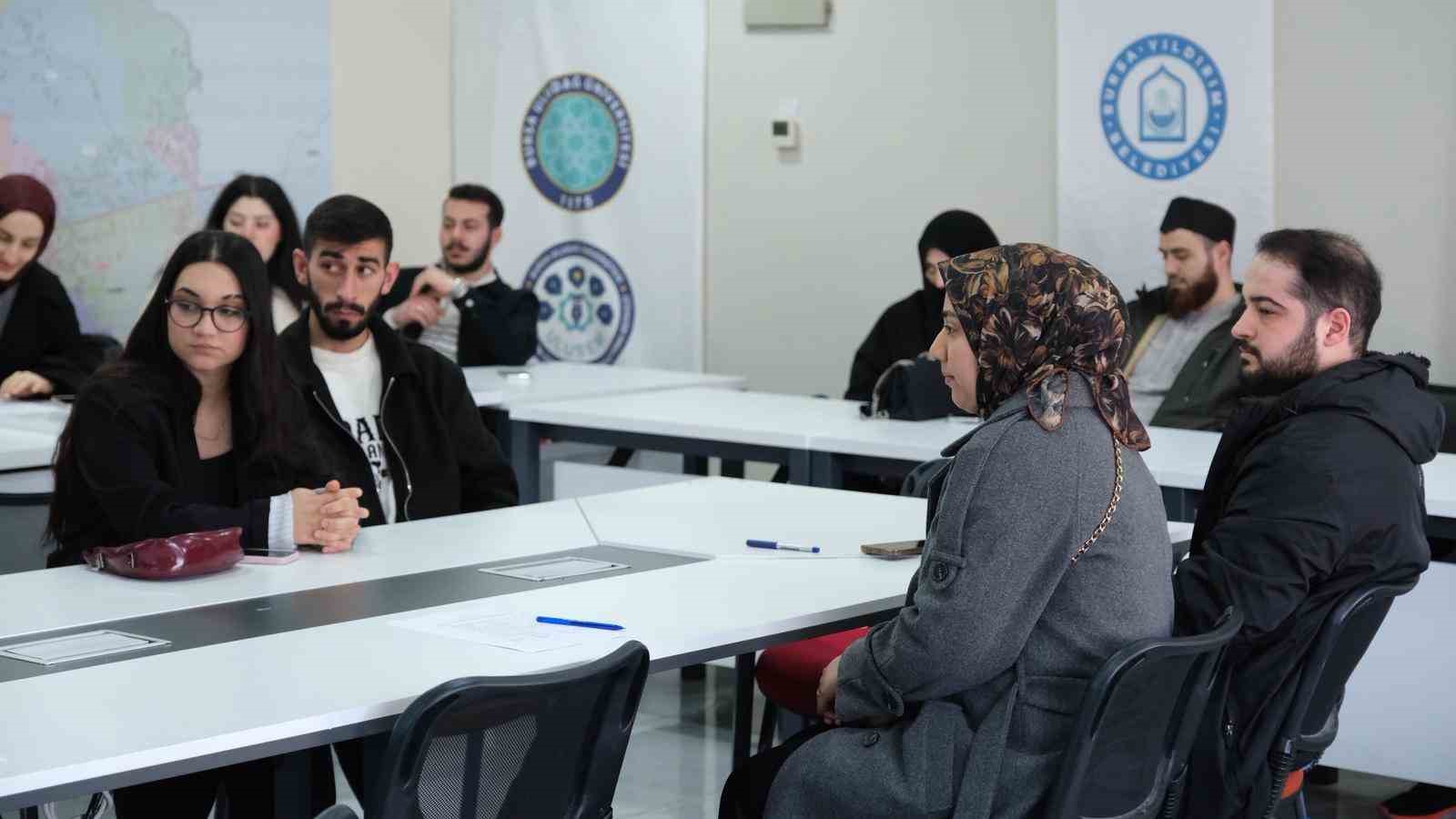 Genç çiftlere ’aile’ eğitimi
