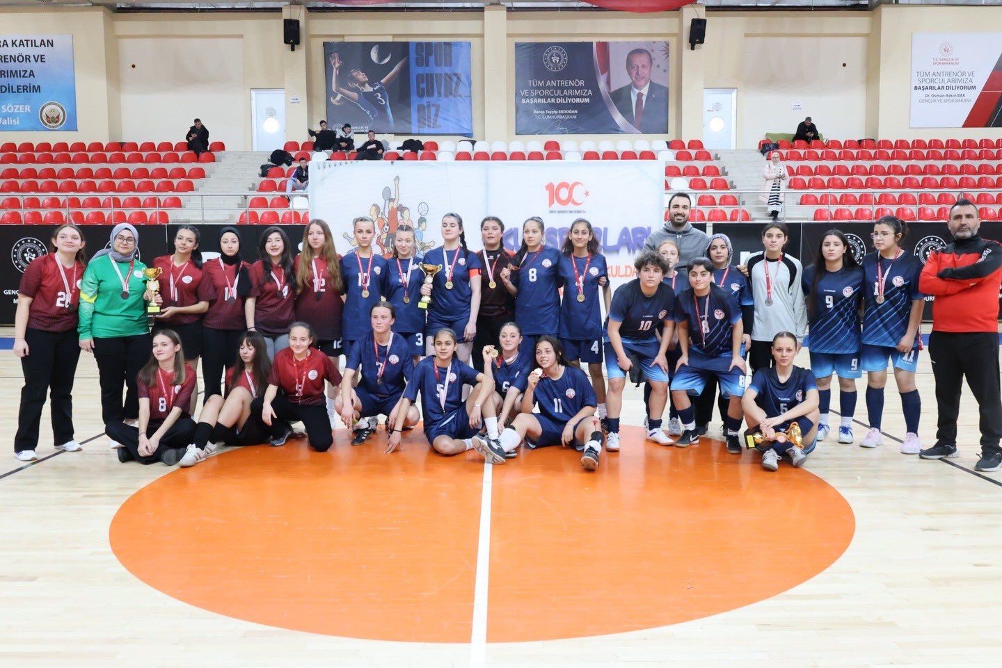 Genç Kız Futsal Müsabakaları Bilecik’te sona erdi
