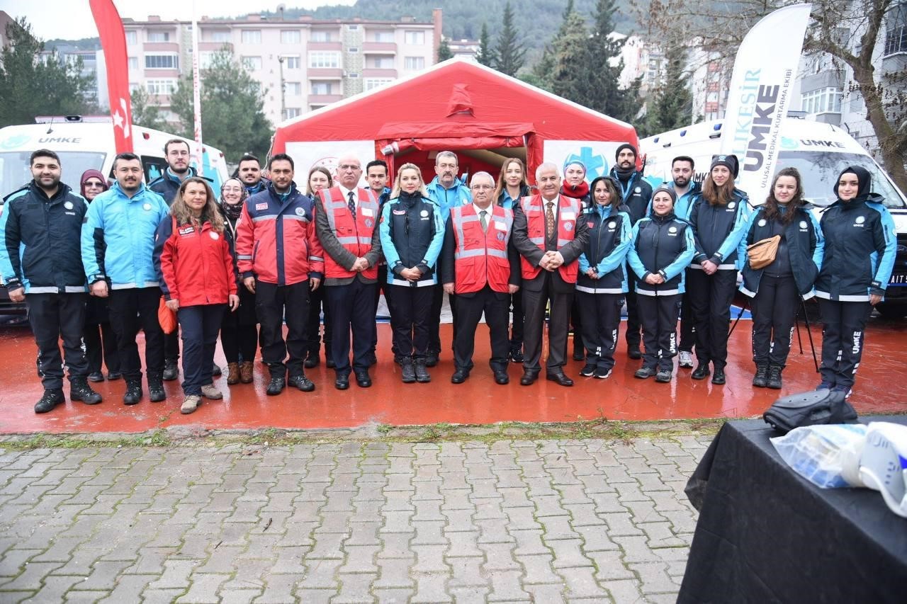 Genç MEB AKUB 147 gençle afet programı gerçekleştirdi
