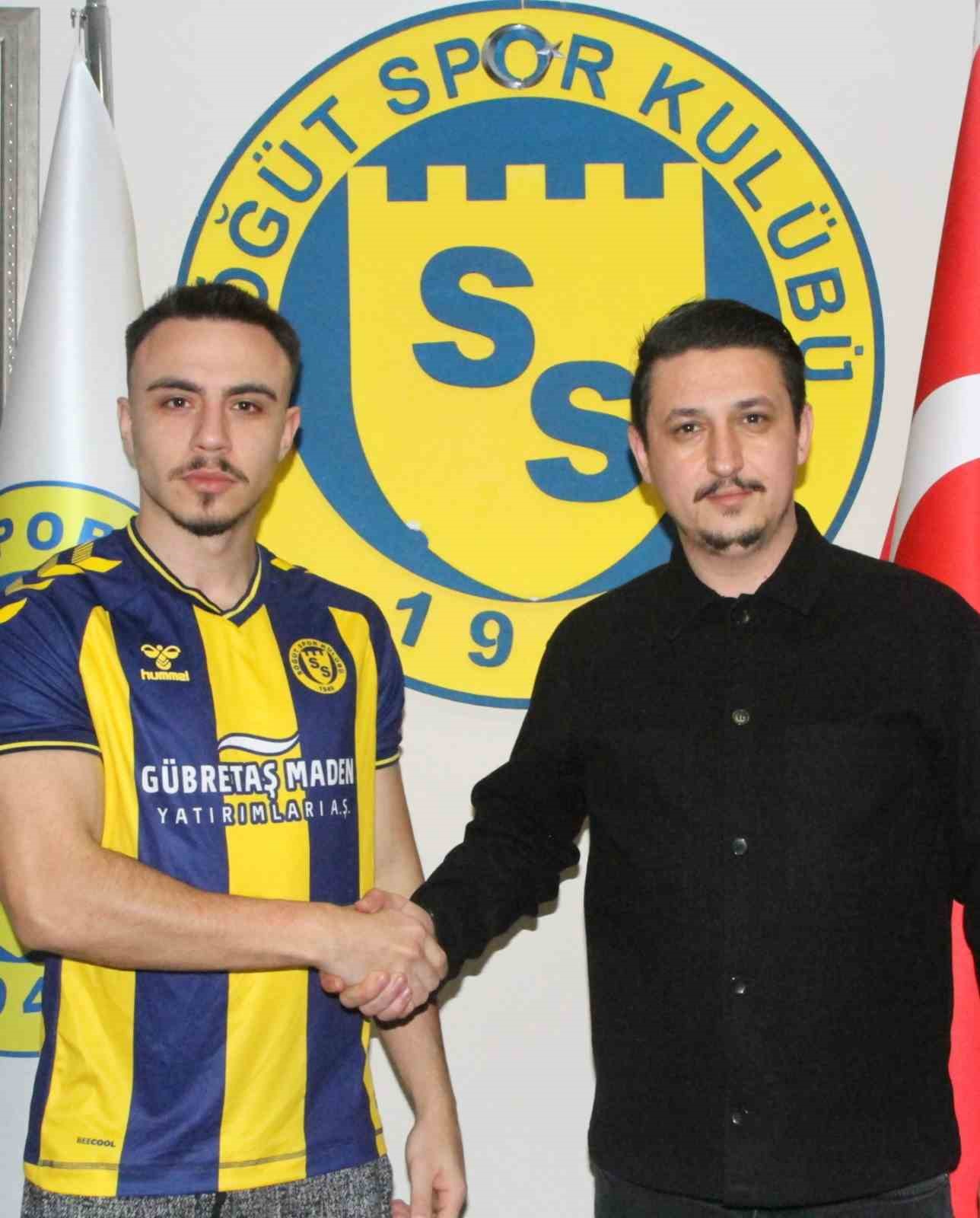 Genç milli takımın formasını defalarca terletmiş kanat oyuncusu Söğütspor’a transfer oldu
