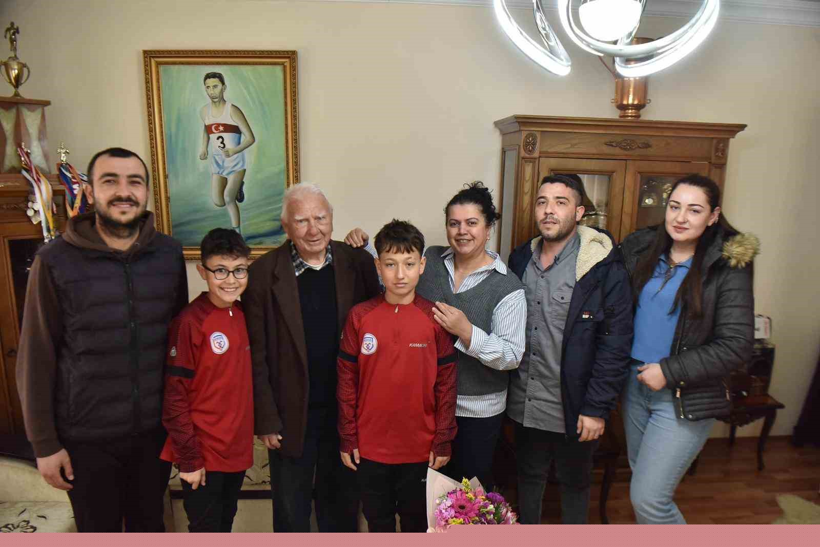 Genç Sporcular, Türk sporuna emek vermiş isimlerle buluştu
