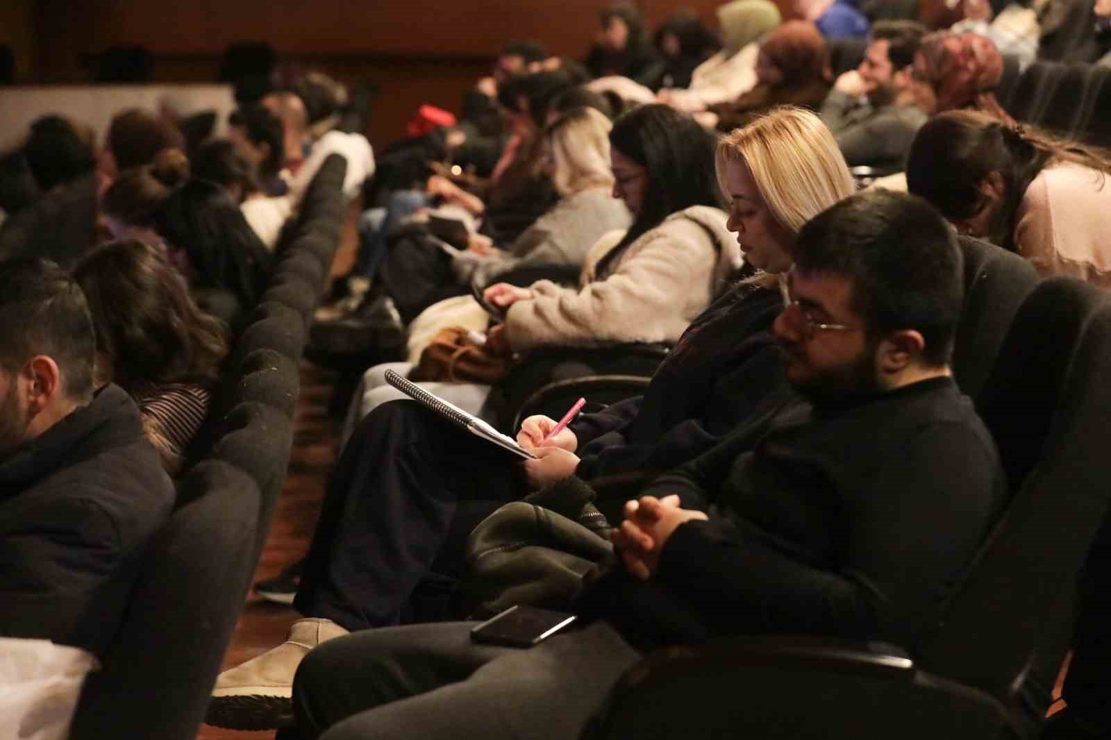 Gençler, büyükşehir ile KPSS’ye hazırlanıyor
