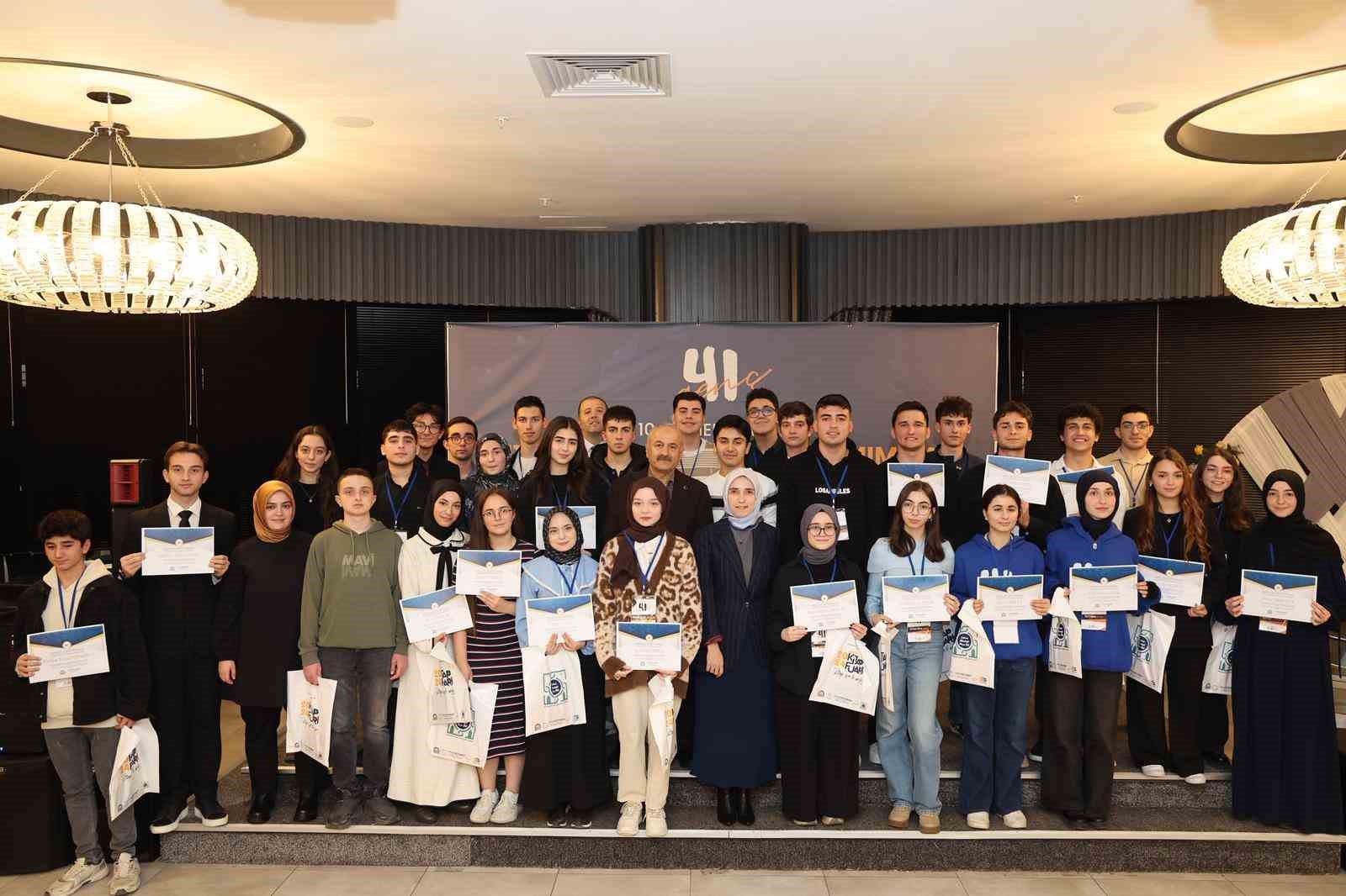 Gençler geleceğin teknolojileriyle buluştu
