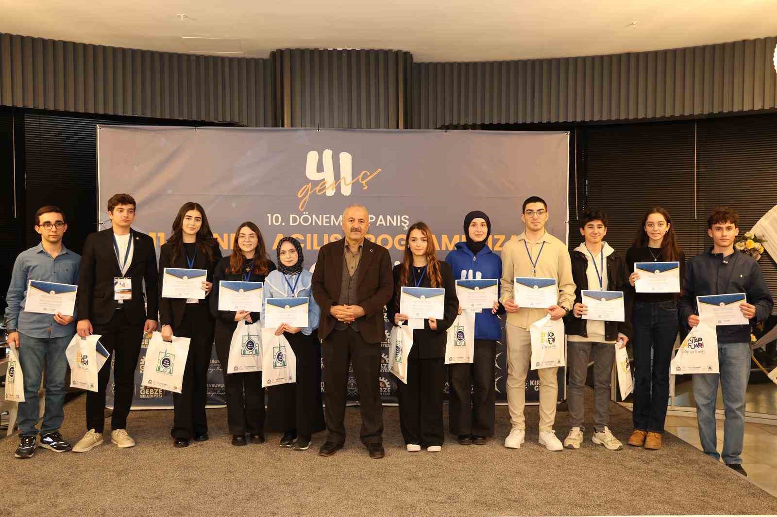 Gençler geleceğin teknolojileriyle buluştu
