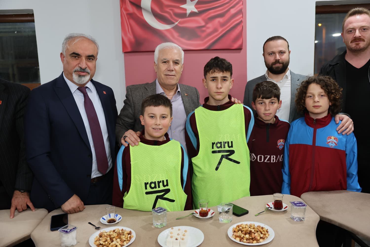 Gençler istedi, Başkan Bozbey yeniliyor
Gençler istedi, Başkan Bozbey yeniliyor