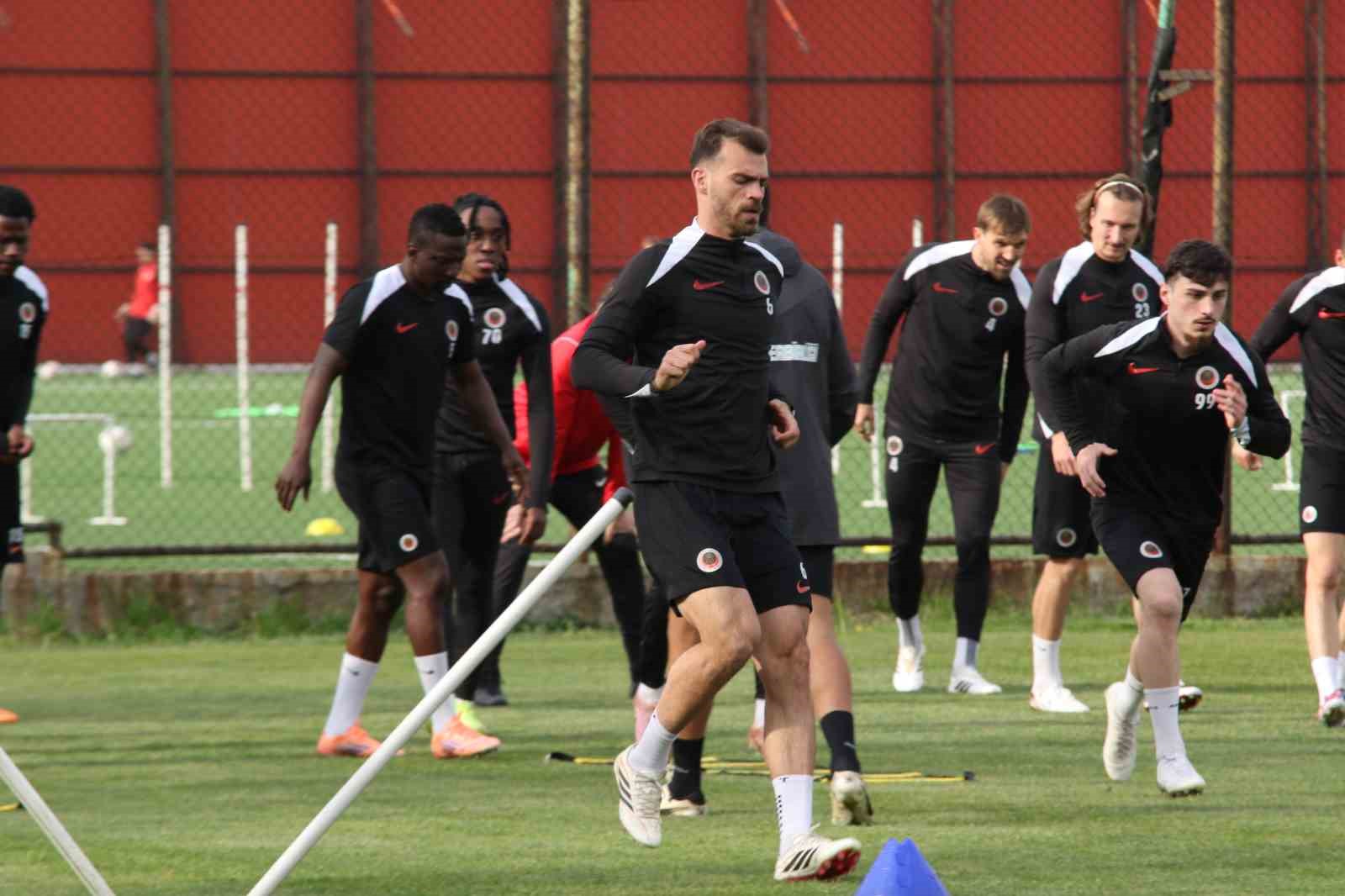 Gençlerbirliği, Galatasaray maçının hazırlıklarını sürdürdü
