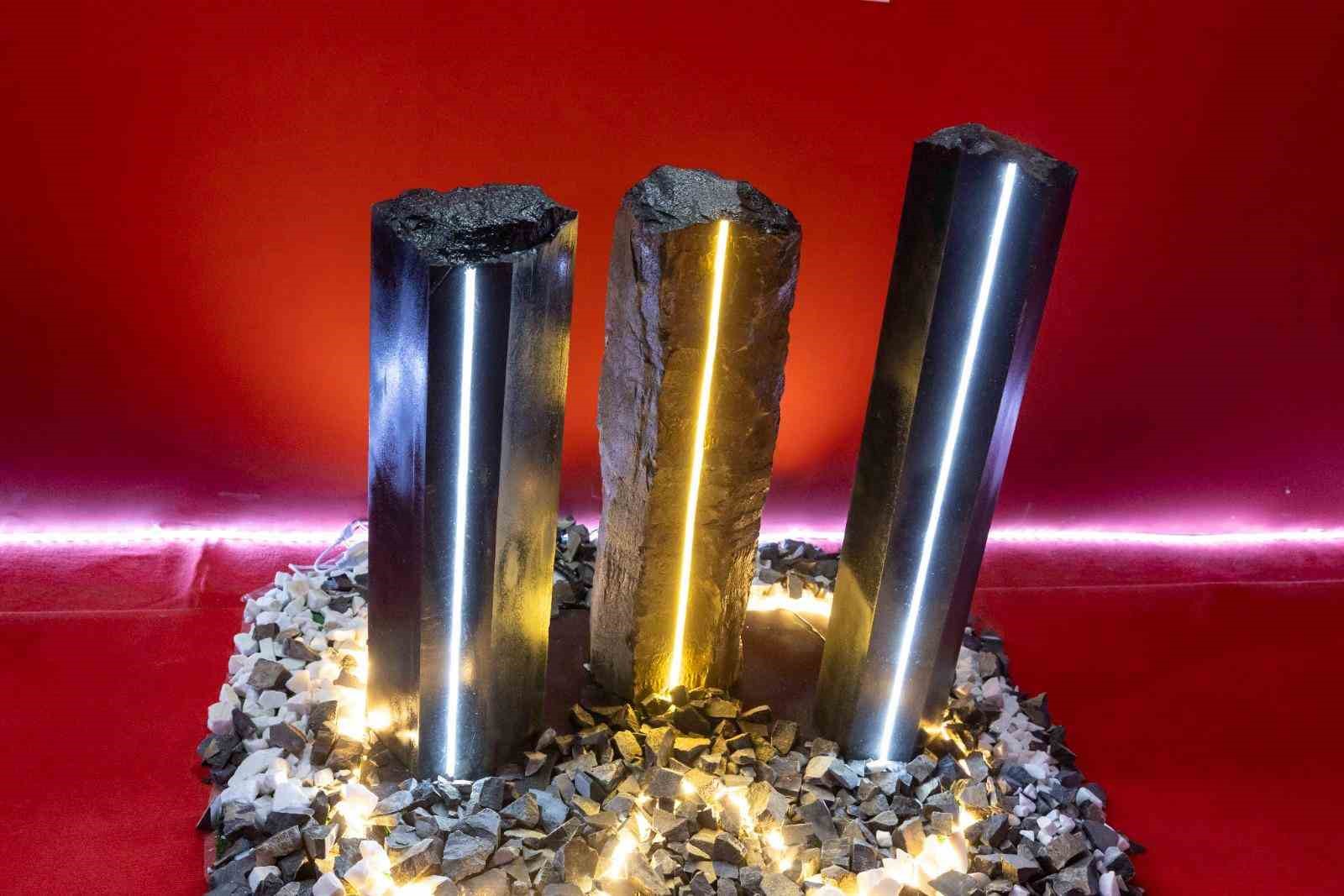 Gençlerden doğal taşa "dekoratif" dokunuş
