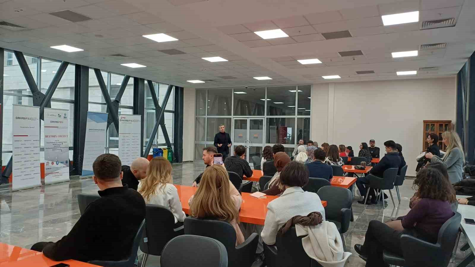 Gençlere yeni nesil mentorluk hamlesi: MentorX Connect bölgesel kalkınmaya güç katıyor
Gençlere yeni nesil mentorluk hamlesi: MentorX Connect bölgesel kalkınmaya güç katıyor