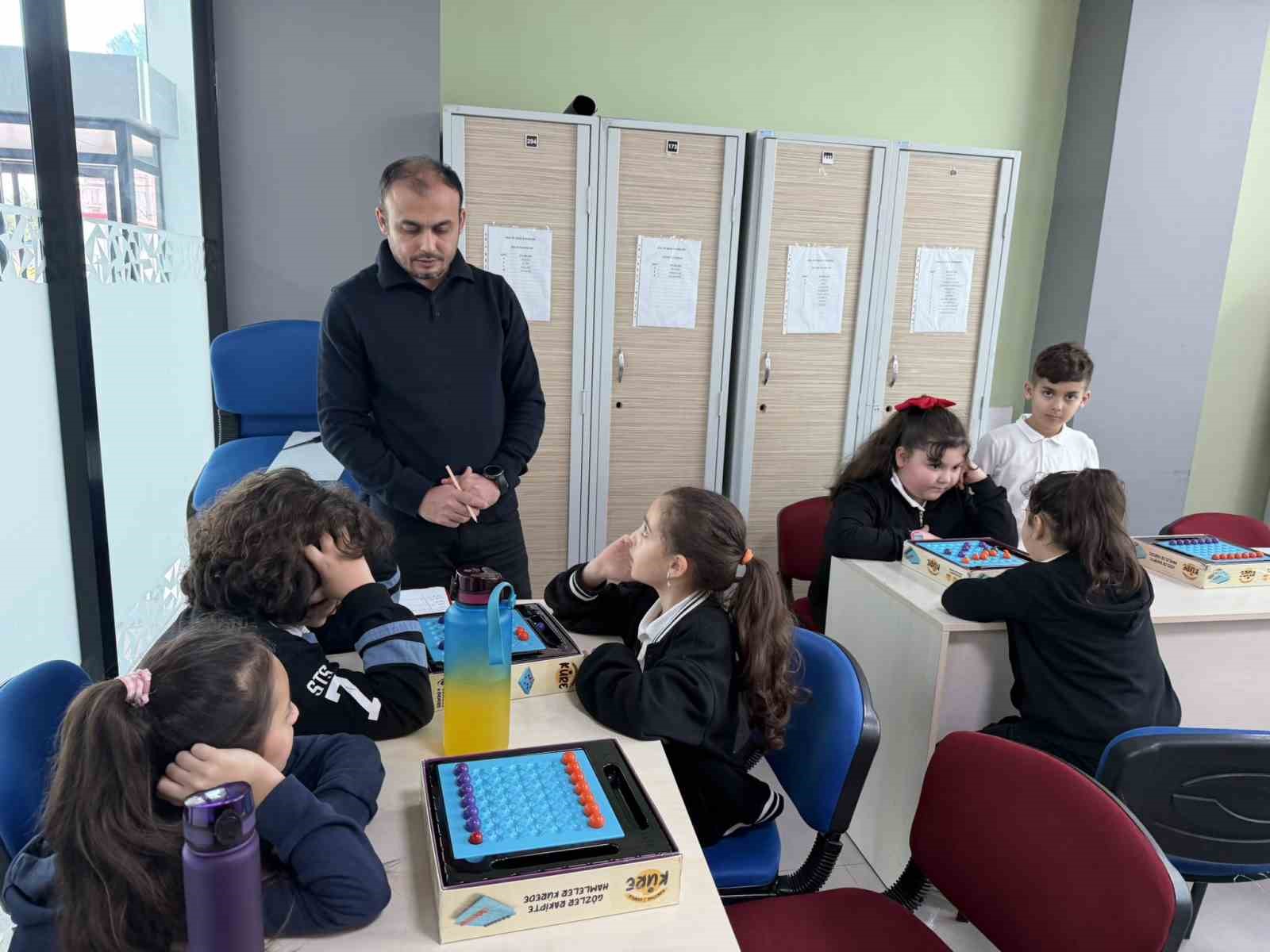 Gençlerin akıl oyunları dünyası ilgi gördü
