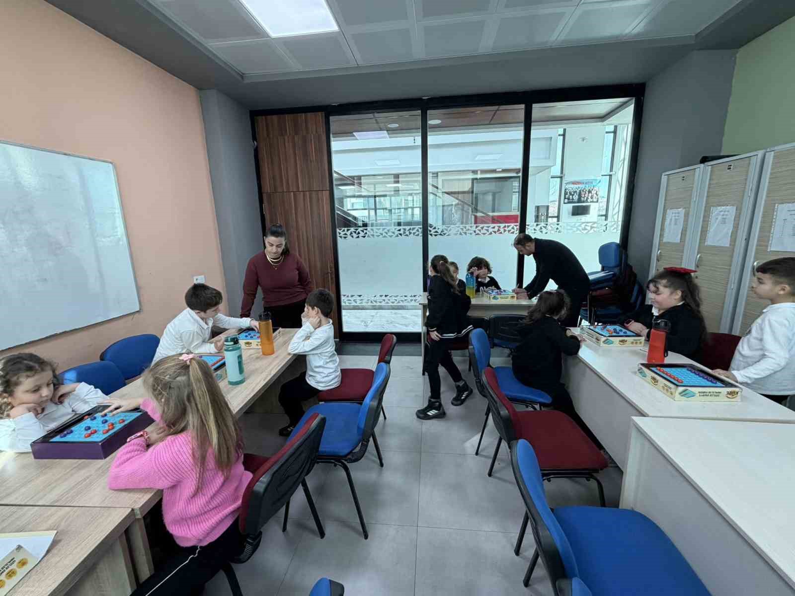 Gençlerin akıl oyunları dünyası ilgi gördü
